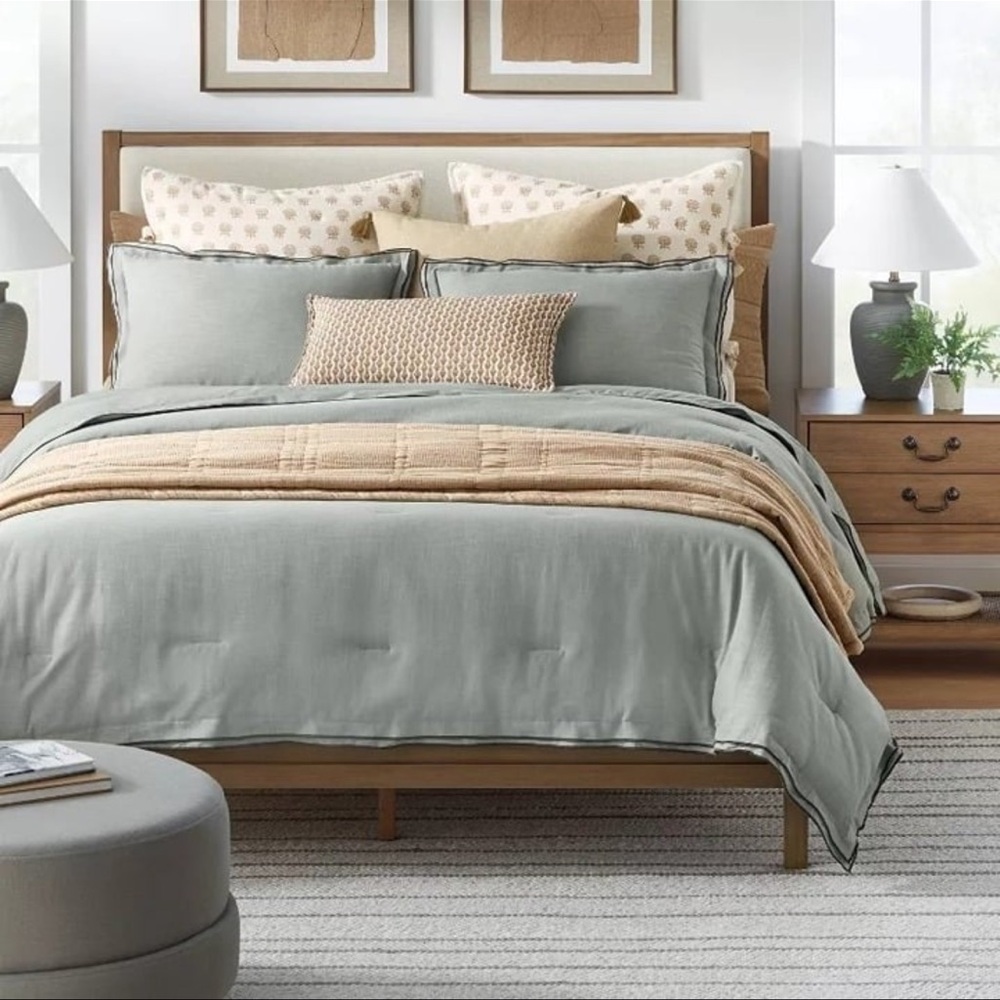 STUDIO MCGEE Double Flange Merrow Stitch Comforter & Sham Set King